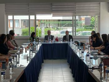 Yabancı Diller Yüksekokulu’nda Kalite ve Akreditasyon Süreçleri Gündemiyle Toplantı Düzenlendi