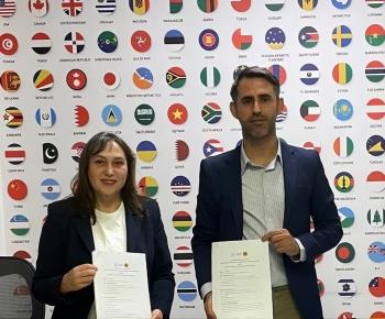 Uluslararası İlişkiler Koordinatörlüğü ile Yabancı Diller Yüksekokulu Arasında İş Birliği Protokolü İmzalandı